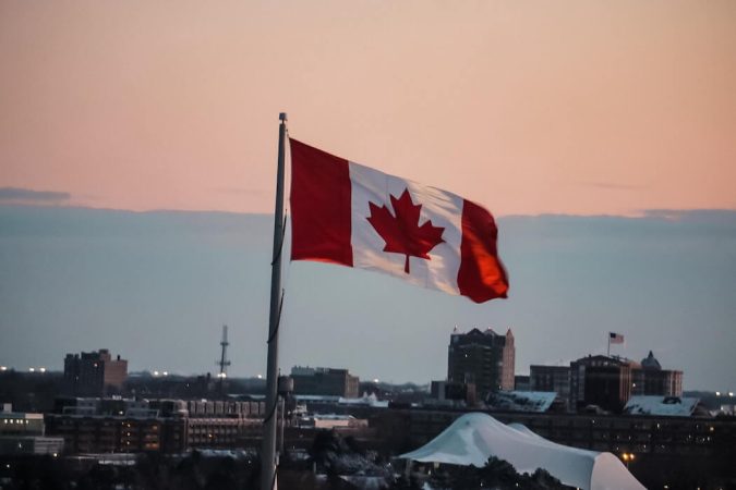 Canadian VC investments in 2022 projected to lag behind 2021 figures, but still top 2020 funding