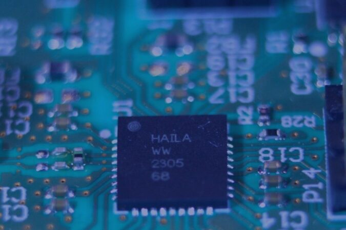 HaiLa Technologies closes $14 million CAD strategic investment featuring Japanese manufacturer Murata Electronics