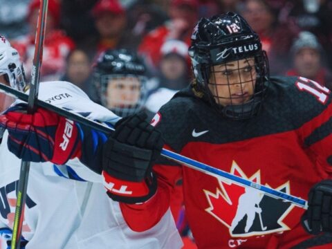 Meaghan Mikkelson to quit Canadian women’s hockey team